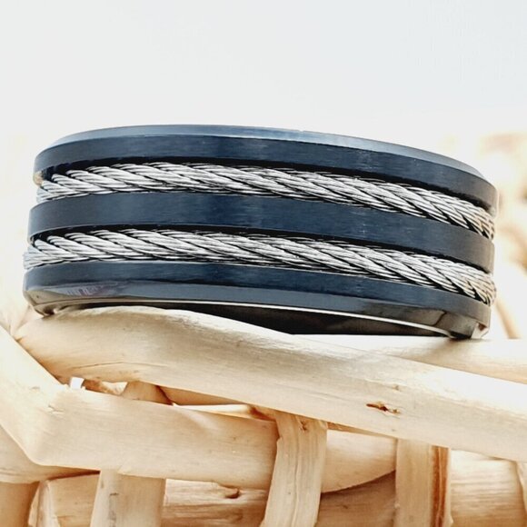 "Rope Inlay Black Titanium Wedding Ring, GALTUN553 - Picture 1 of 6